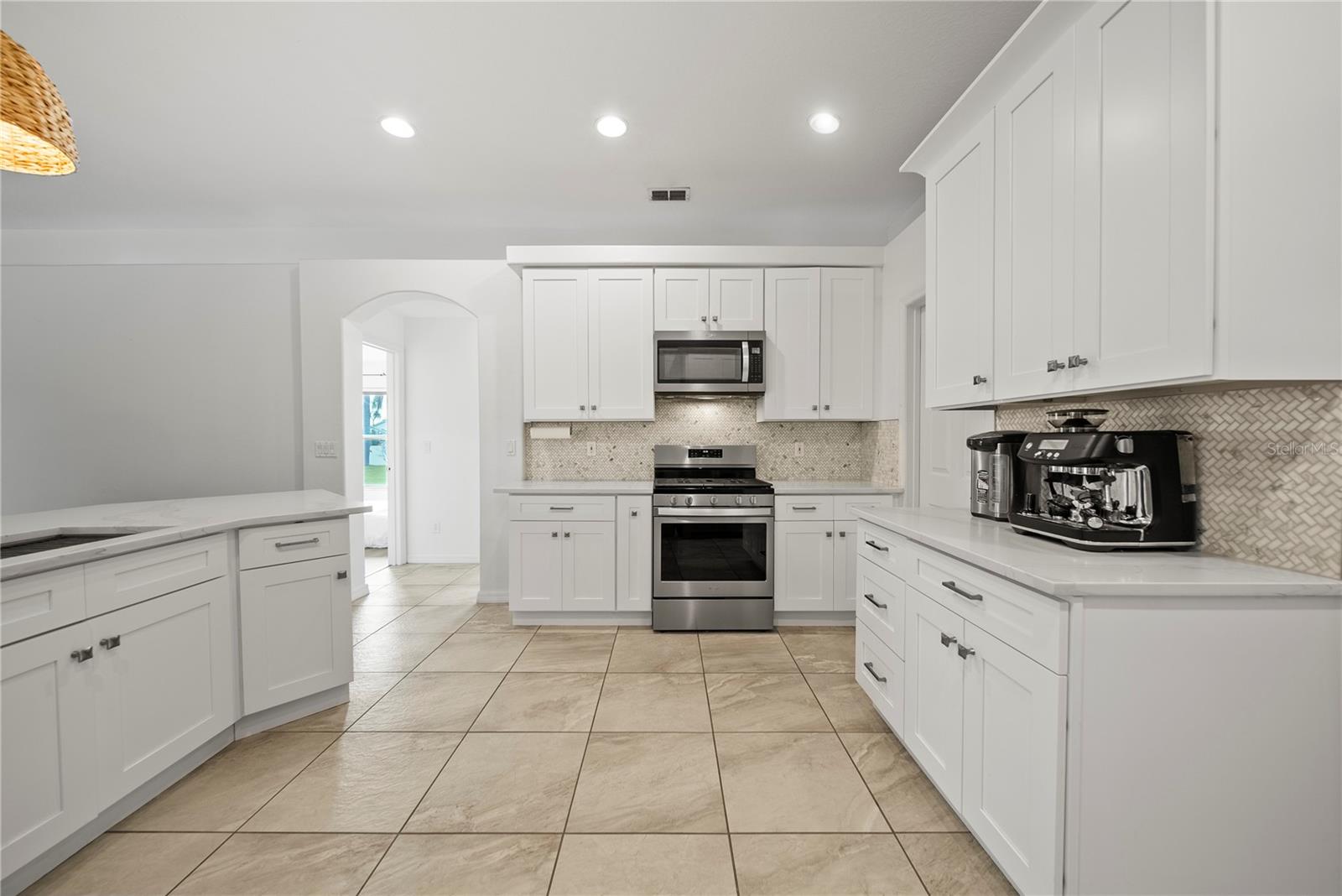 Image 10 of 48 For 603 Loma Del Sol Drive