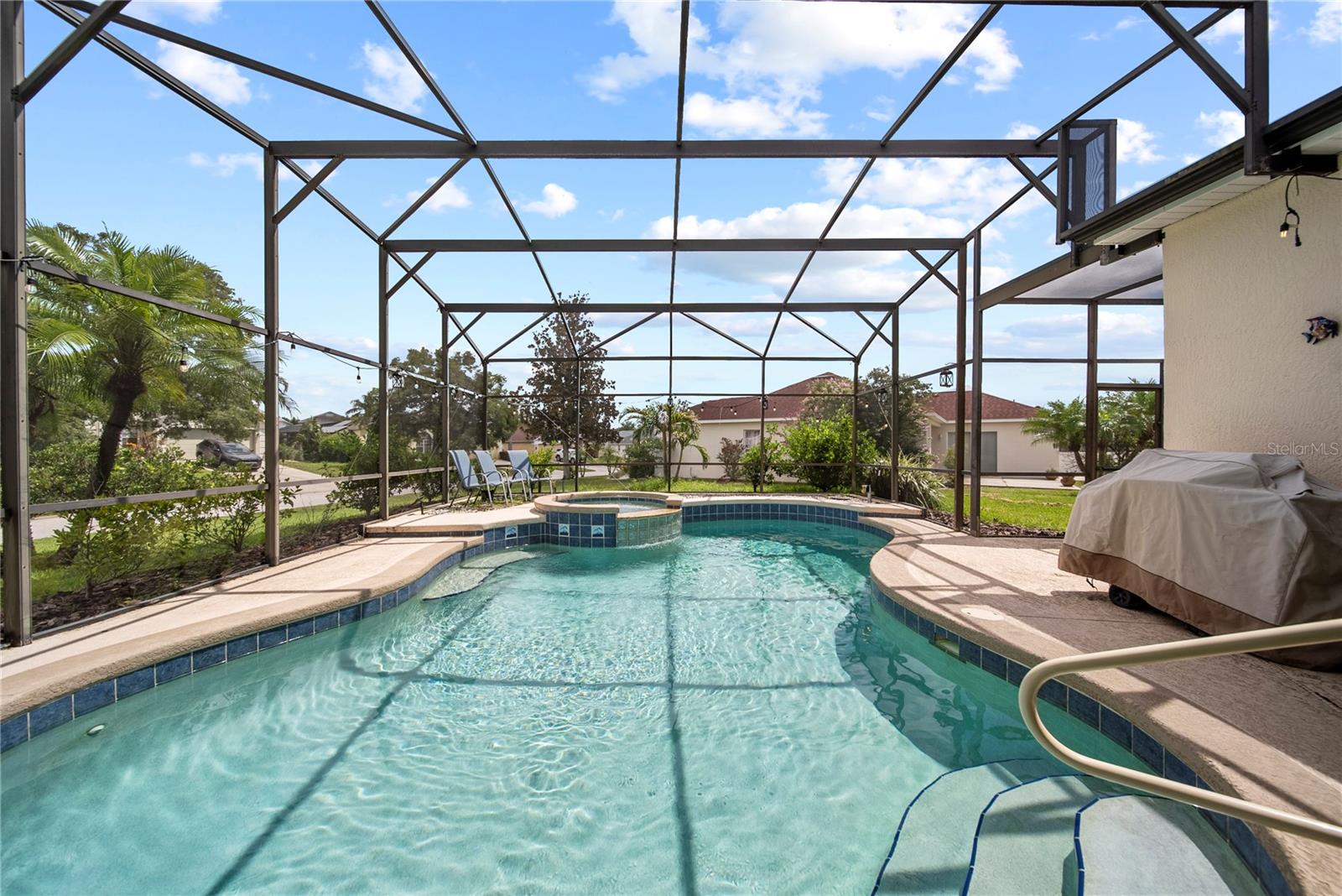Image 36 of 48 For 603 Loma Del Sol Drive