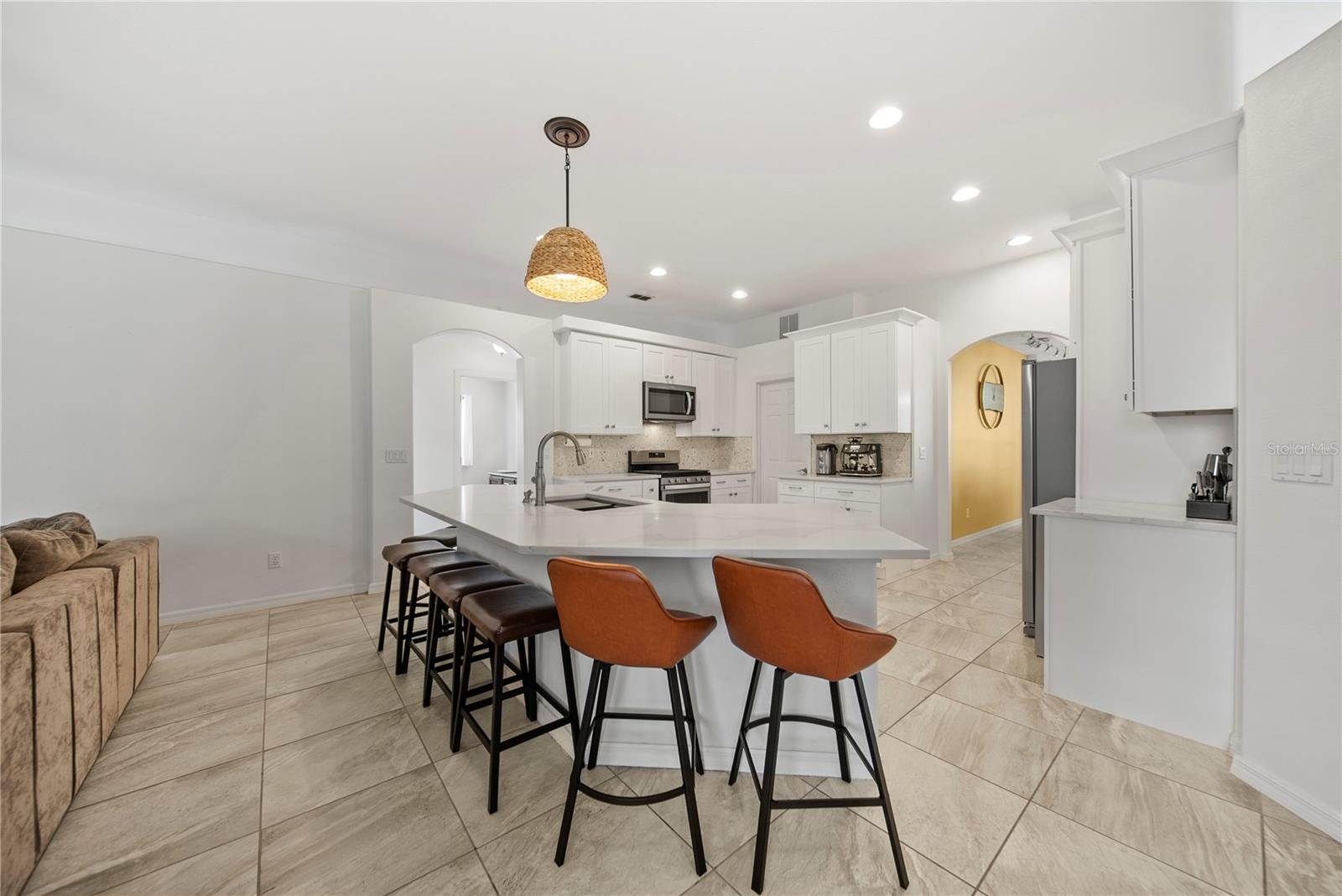 Image 7 of 48 For 603 Loma Del Sol Drive