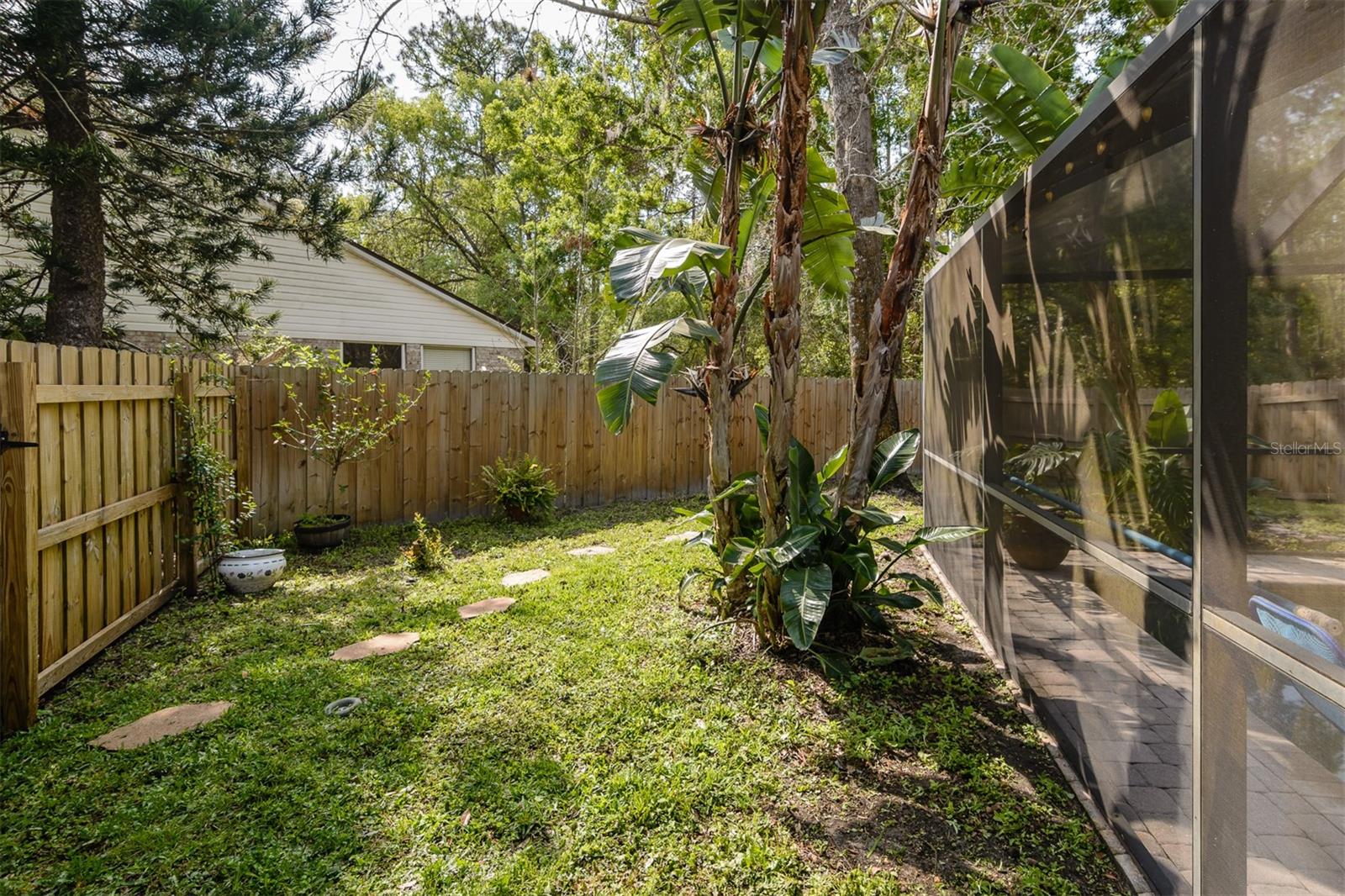 Image 66 of 76 For 5619 Essex Court