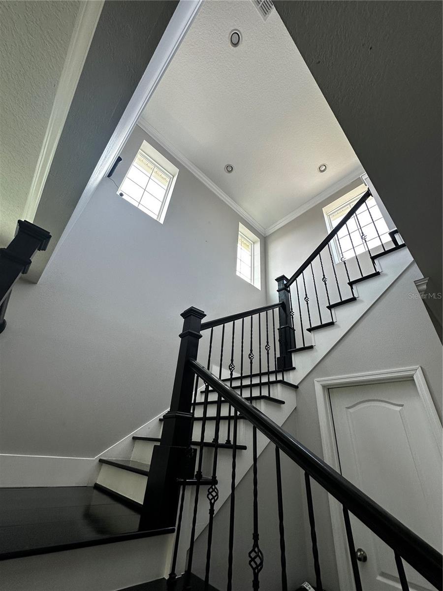 Image 19 of 35 For 1521 Sourwood Drive