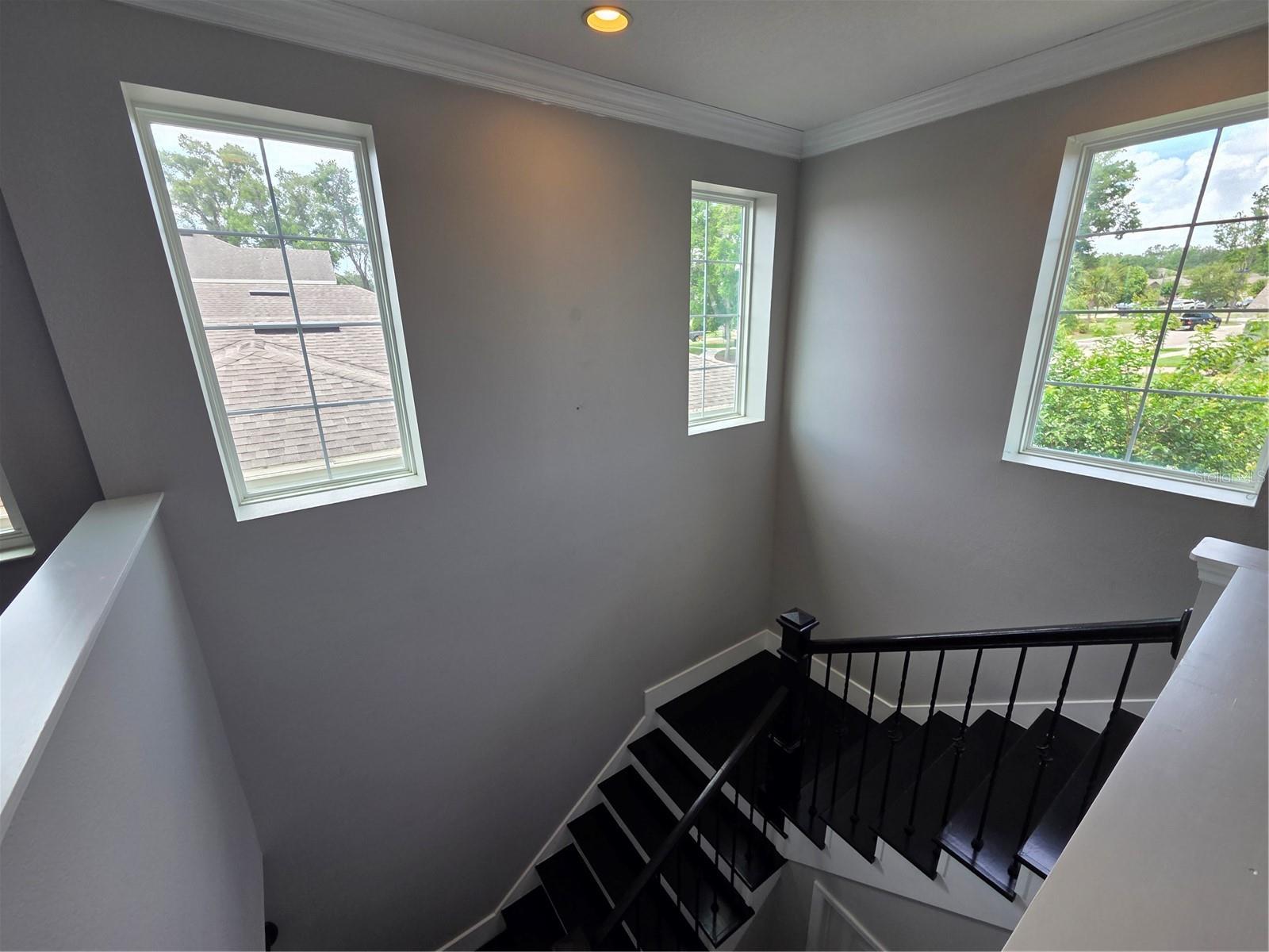 Image 21 of 35 For 1521 Sourwood Drive