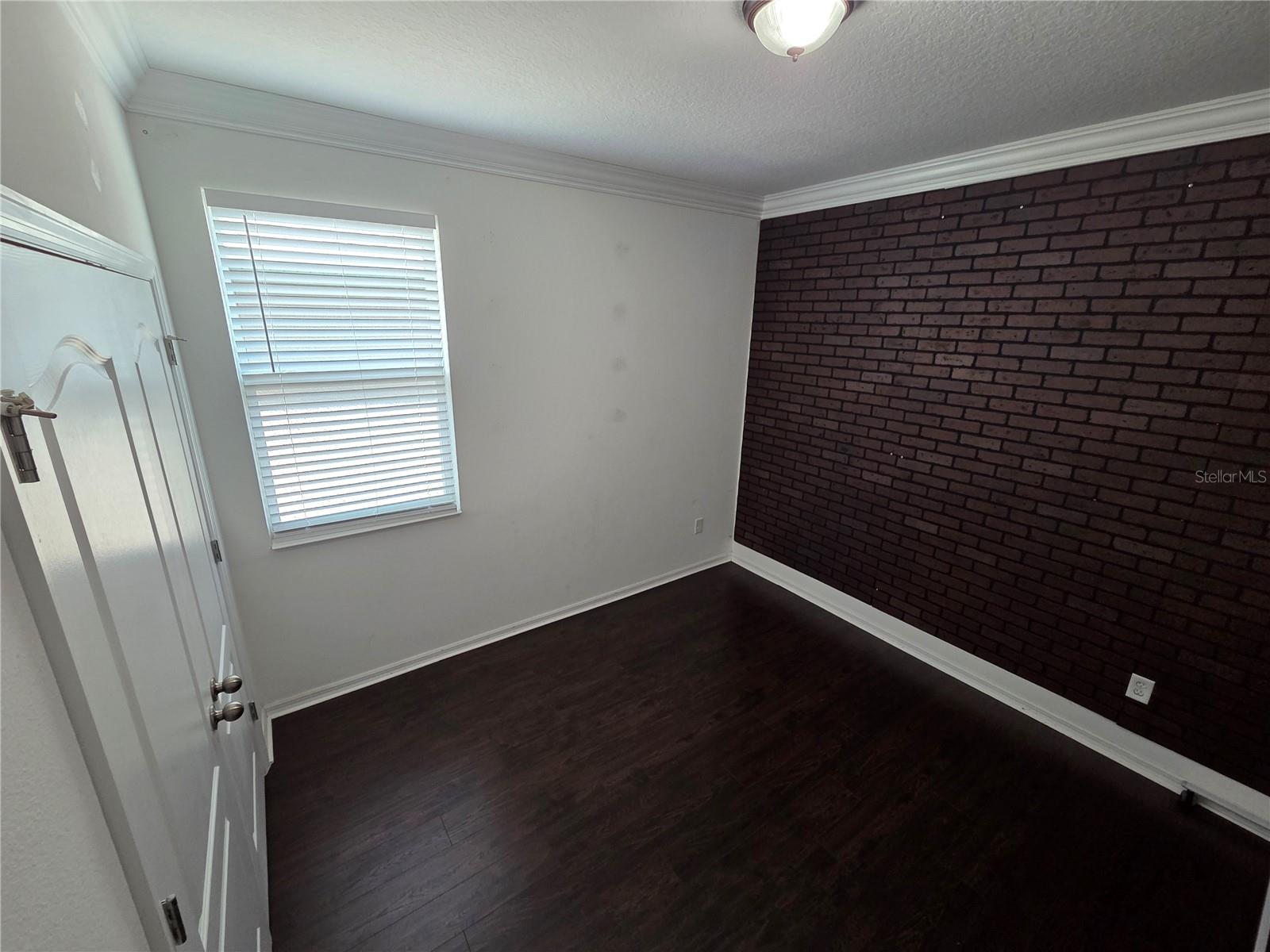 Image 27 of 35 For 1521 Sourwood Drive