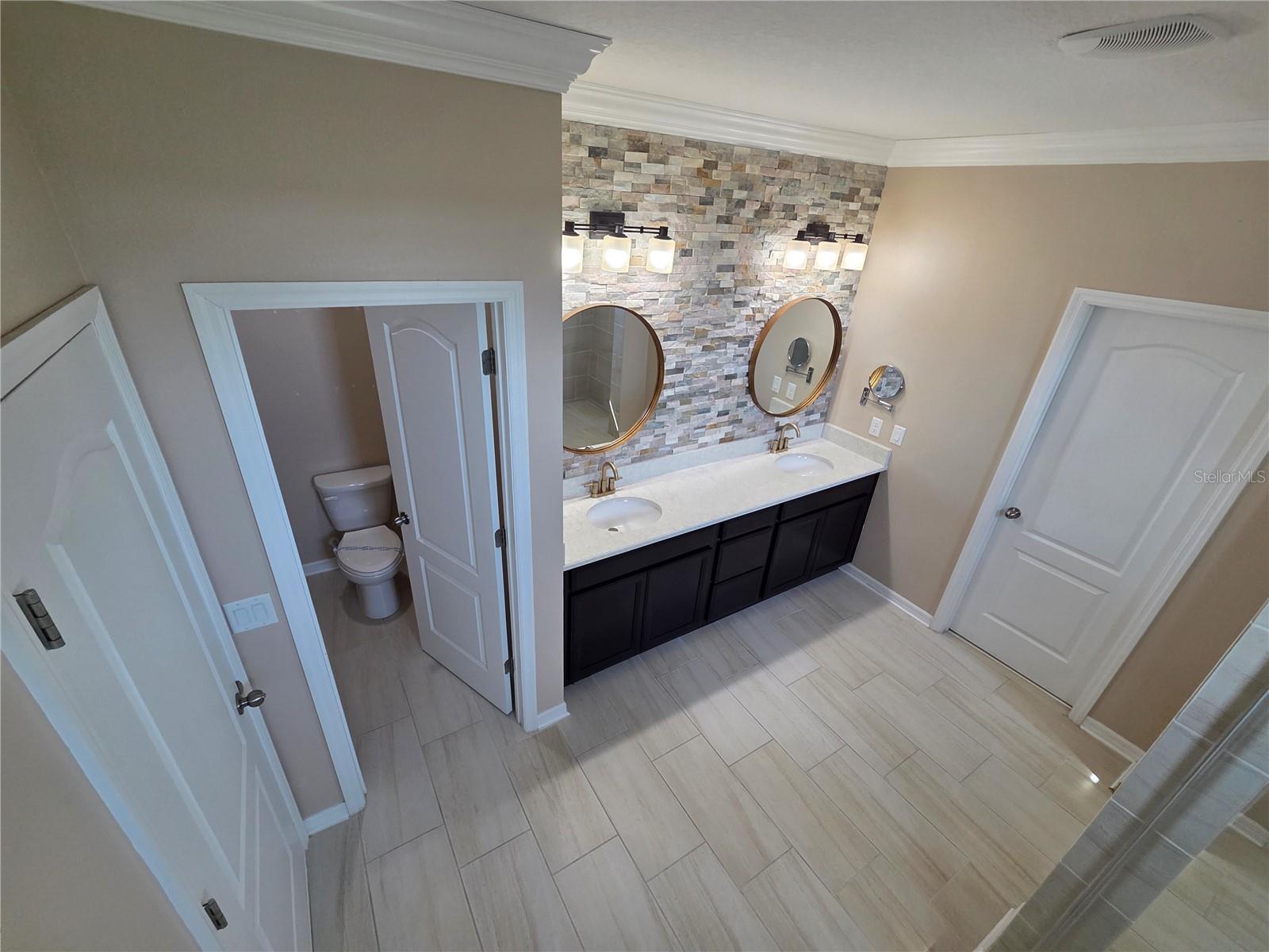 Image 32 of 35 For 1521 Sourwood Drive