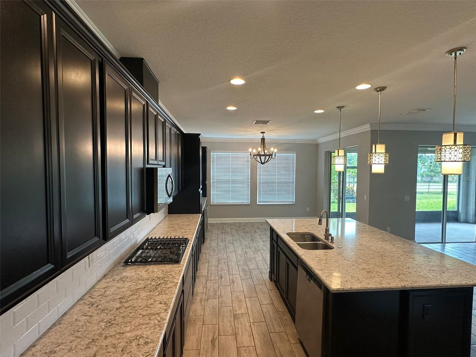 Image 5 of 35 For 1521 Sourwood Drive