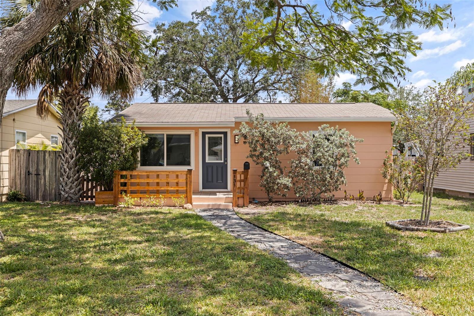 Image 2 of 34 For 131 44th Avenue N