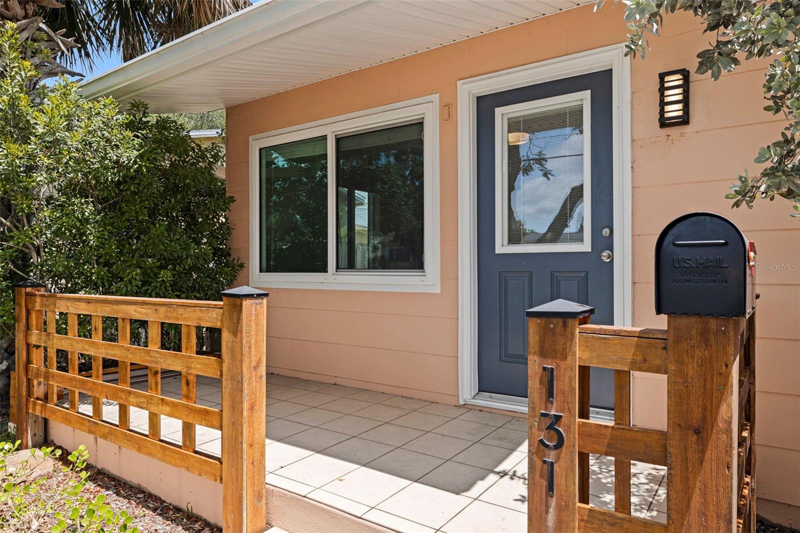 Image 4 of 34 For 131 44th Avenue N