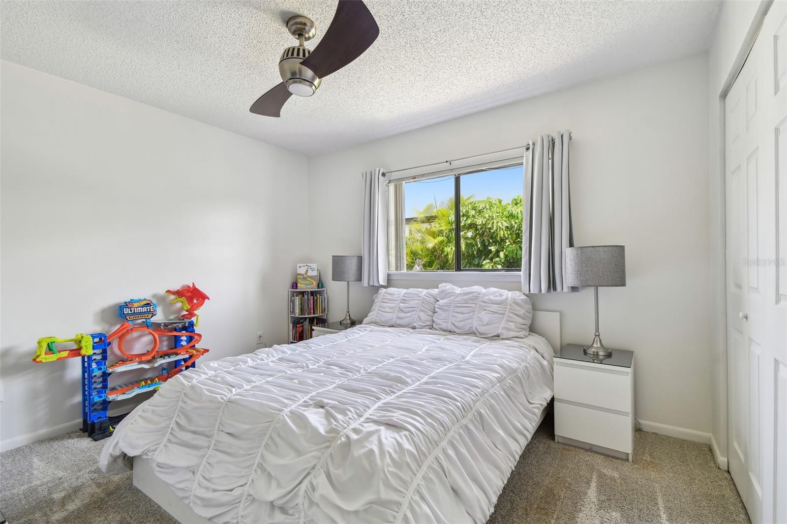 Image 32 of 68 For 6119 Galleon Way