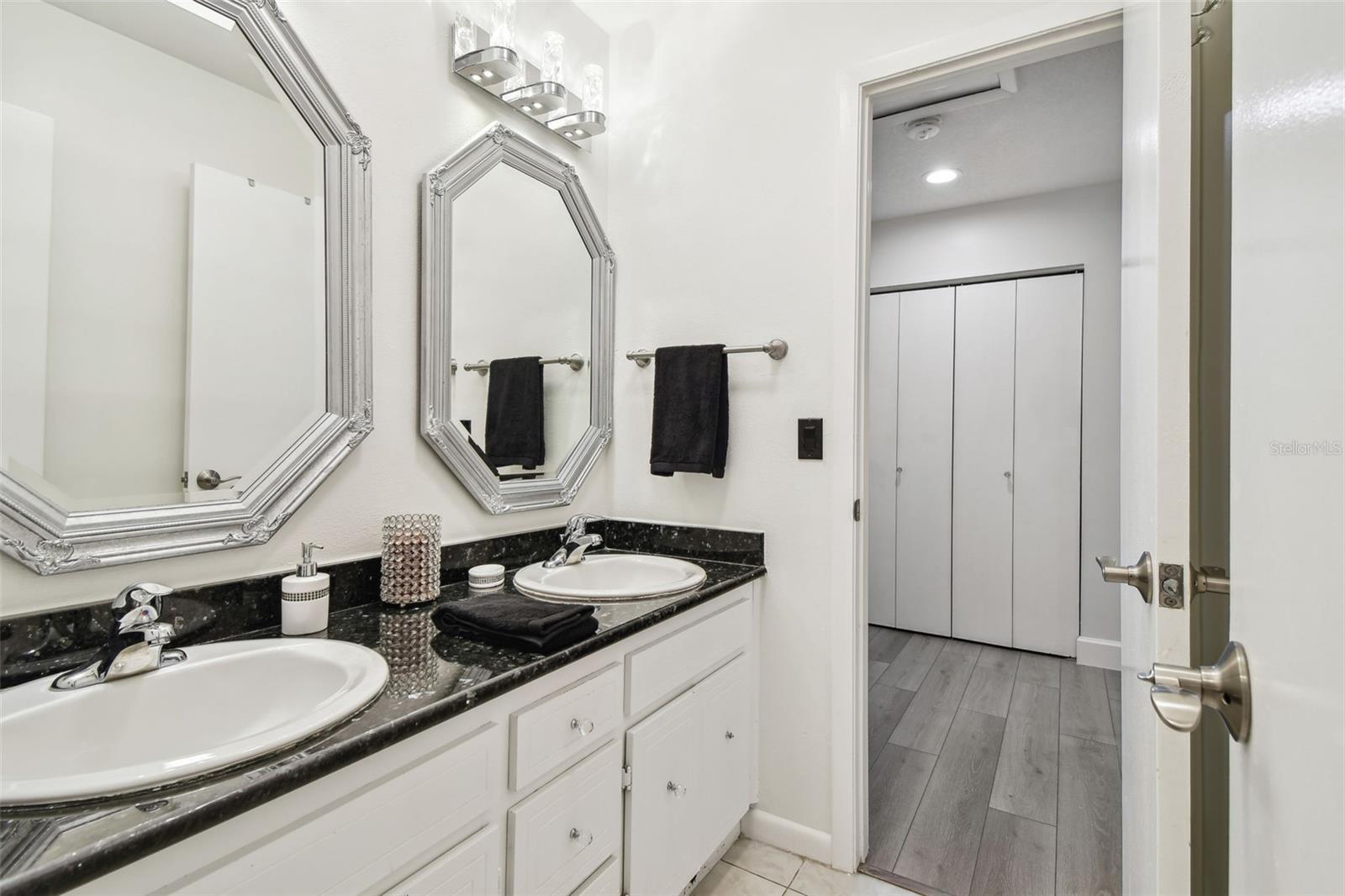 Image 37 of 68 For 6119 Galleon Way