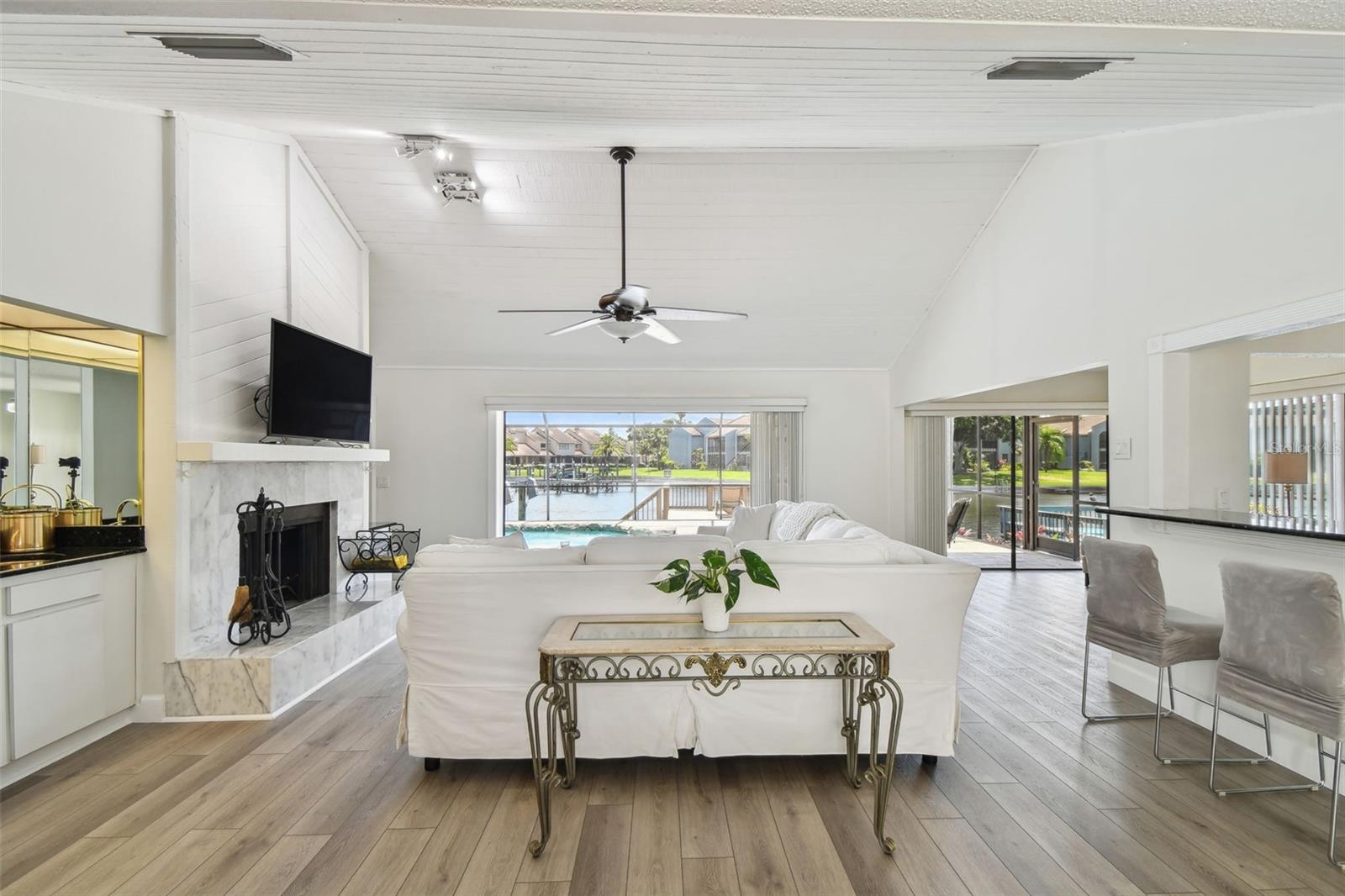 Image 5 of 68 For 6119 Galleon Way