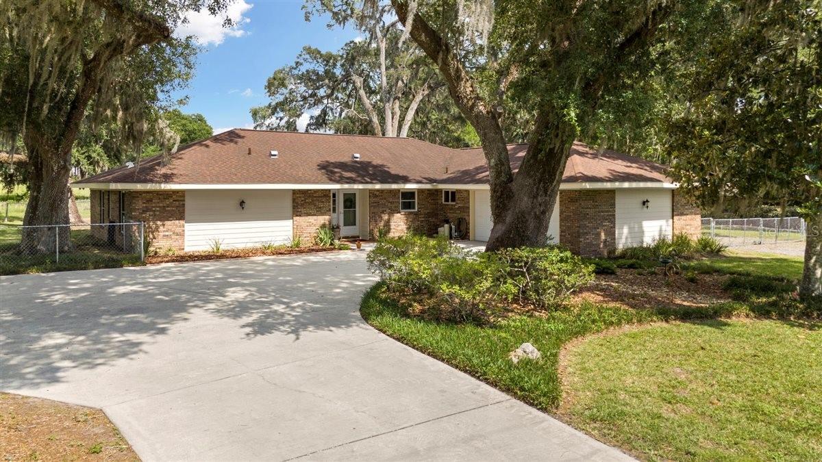 Image 2 of 75 For 9542 Wallien Drive