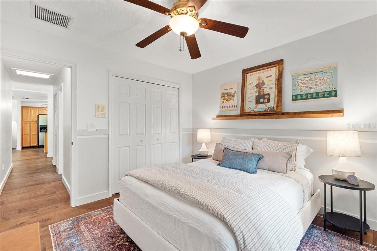 Image 39 of 75 For 9542 Wallien Drive
