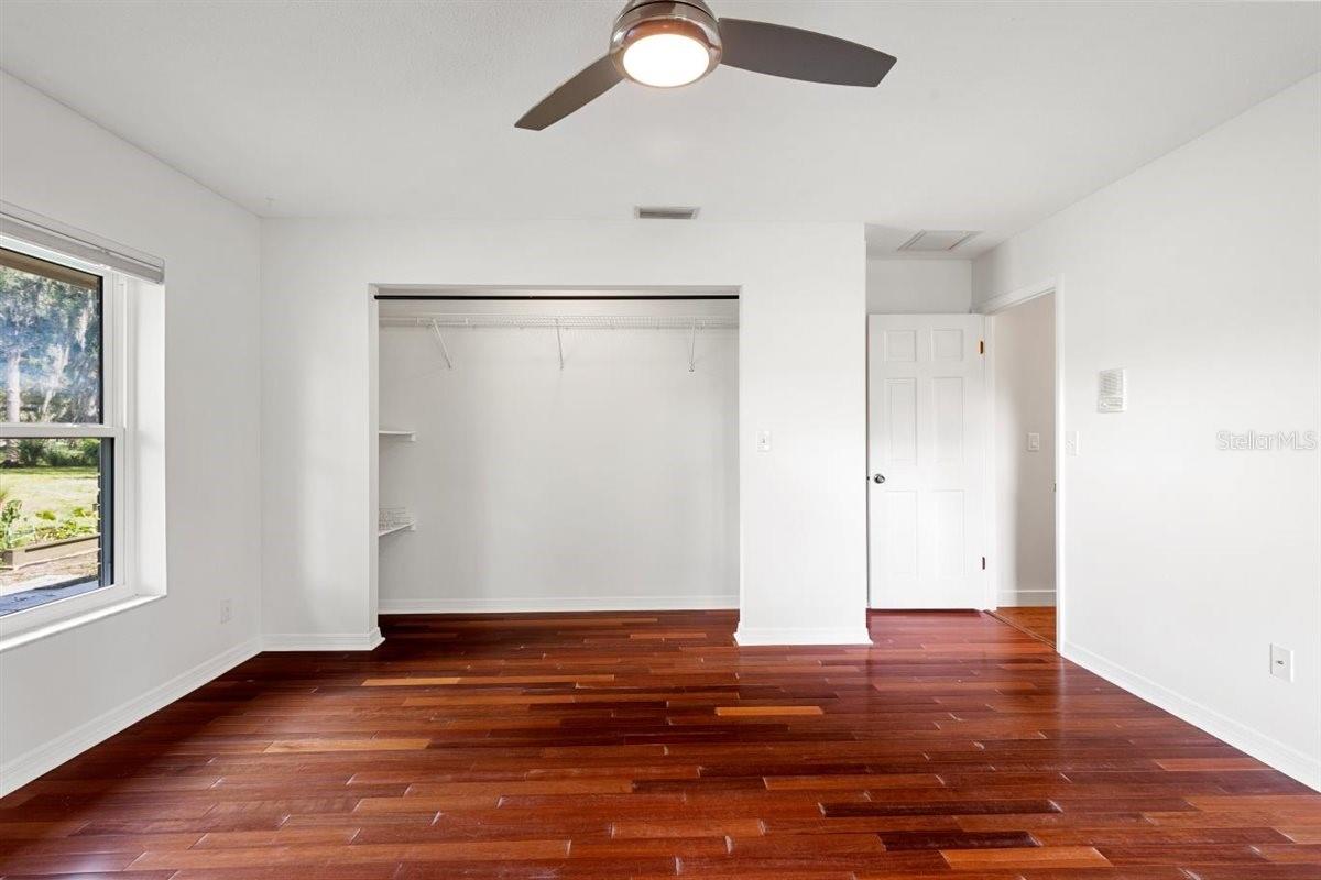 Image 42 of 75 For 9542 Wallien Drive