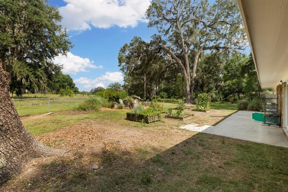 Image 47 of 75 For 9542 Wallien Drive