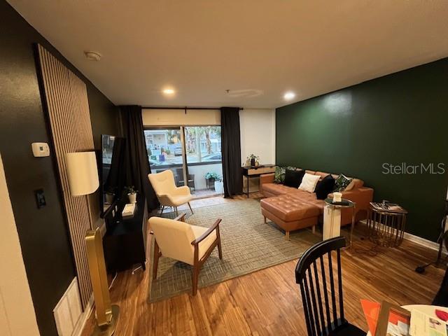 Image 4 of 13 For 406 Cedar Avenue 107