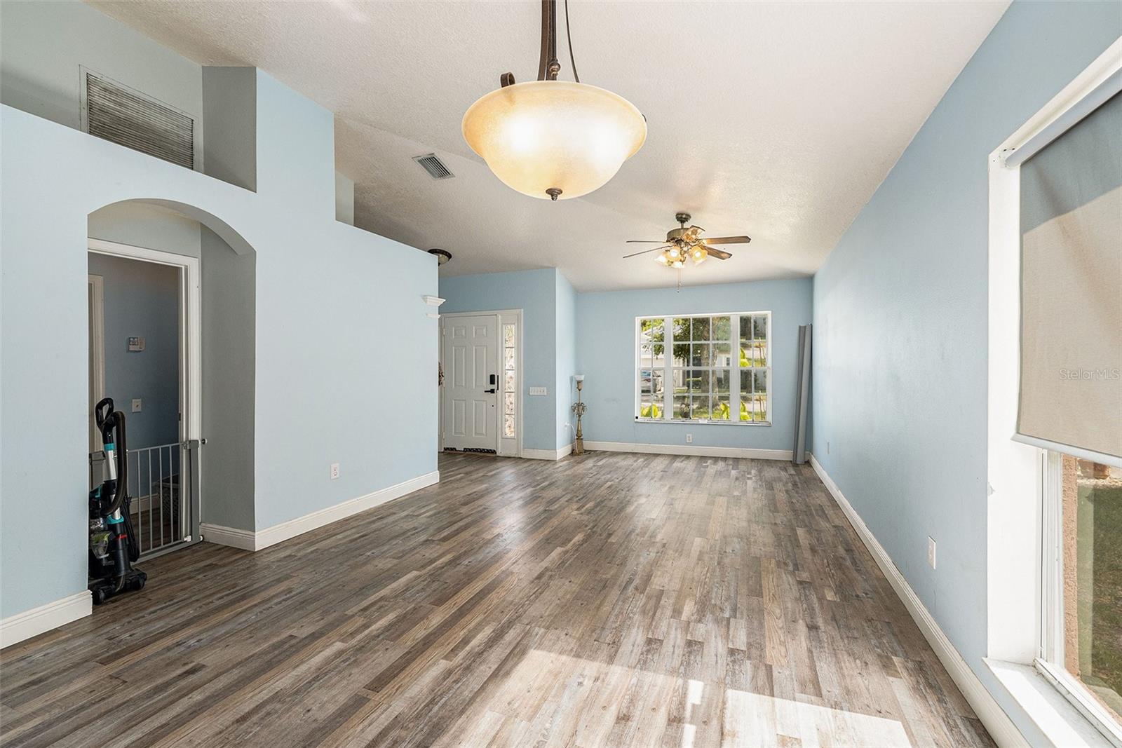 Image 7 of 20 For 5860 War Admiral Drive