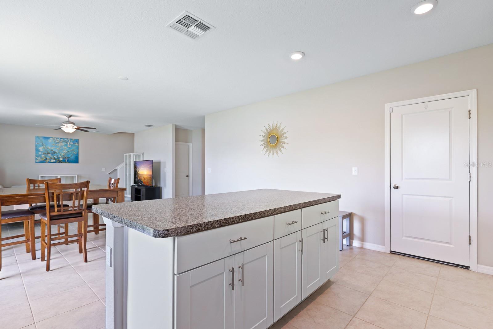 Image 17 of 42 For 7170 Samuel Ivy Drive