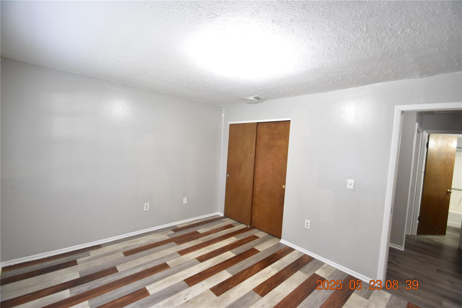 Image 15 of 20 For 10405 Arden Avenue A