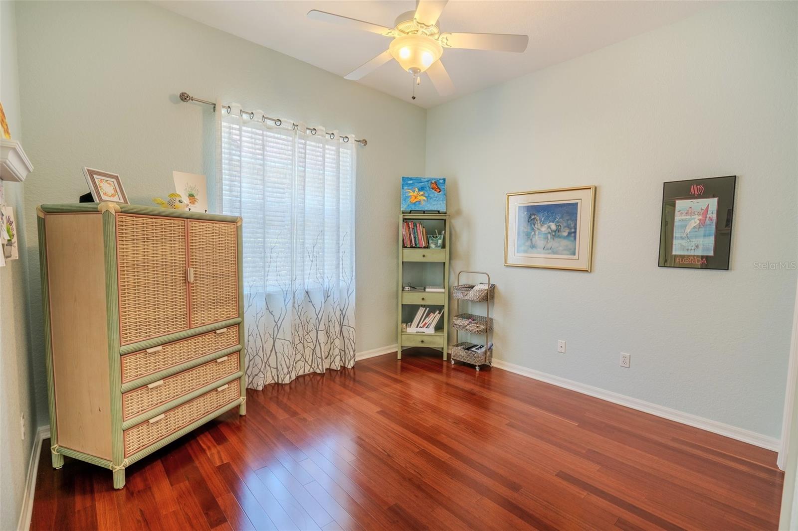 Image 17 of 29 For 2417 Valrico Forest Drive