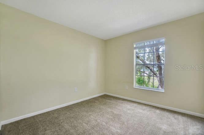 Image 19 of 29 For 2690 Coral Landings Boulevard 634