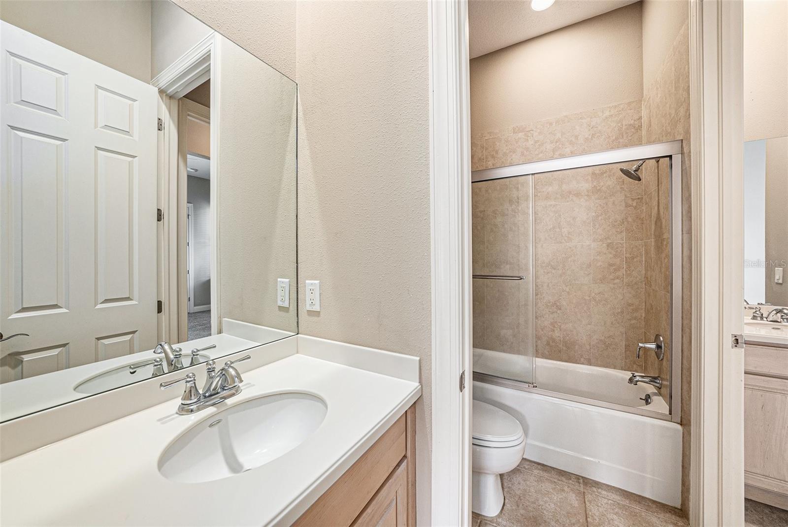 Image 22 of 31 For 10645 Ruffino Court