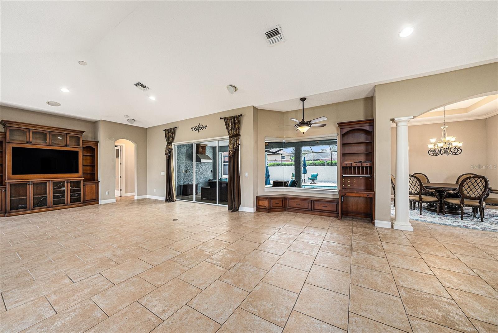 Image 5 of 31 For 10645 Ruffino Court