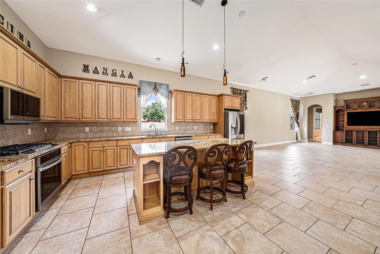Image 8 of 31 For 10645 Ruffino Court
