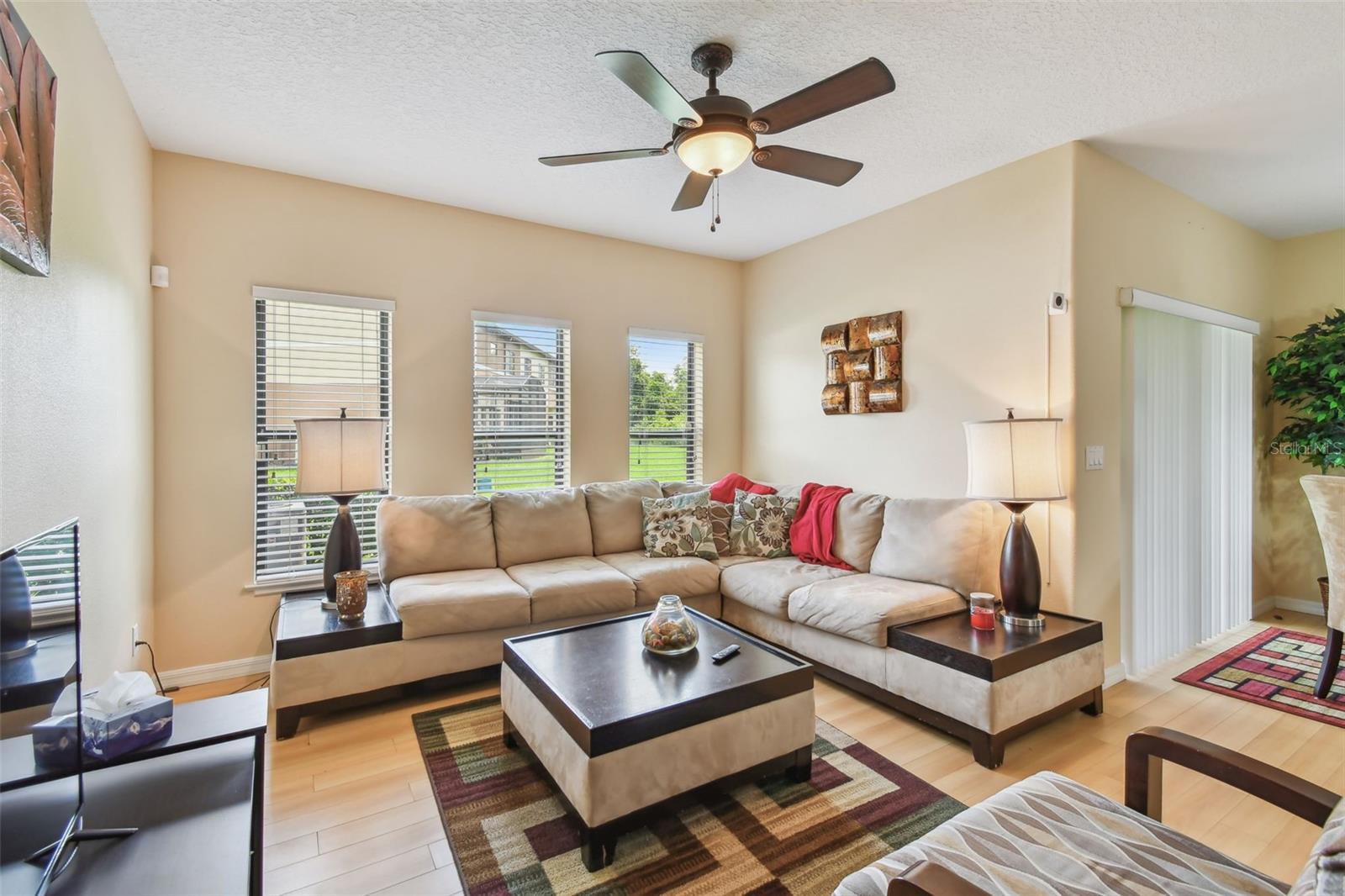 Image 9 of 35 For 5935 Tivoli Gardens Boulevard