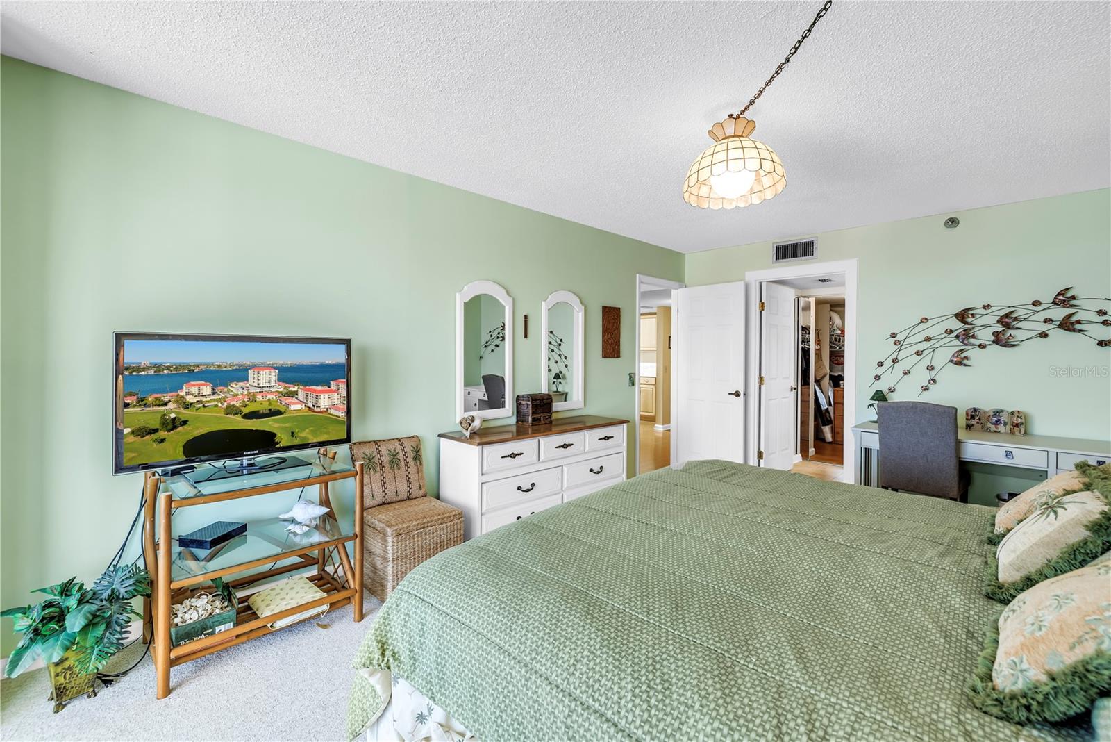 Image 19 of 36 For 6265 Sun Boulevard 605
