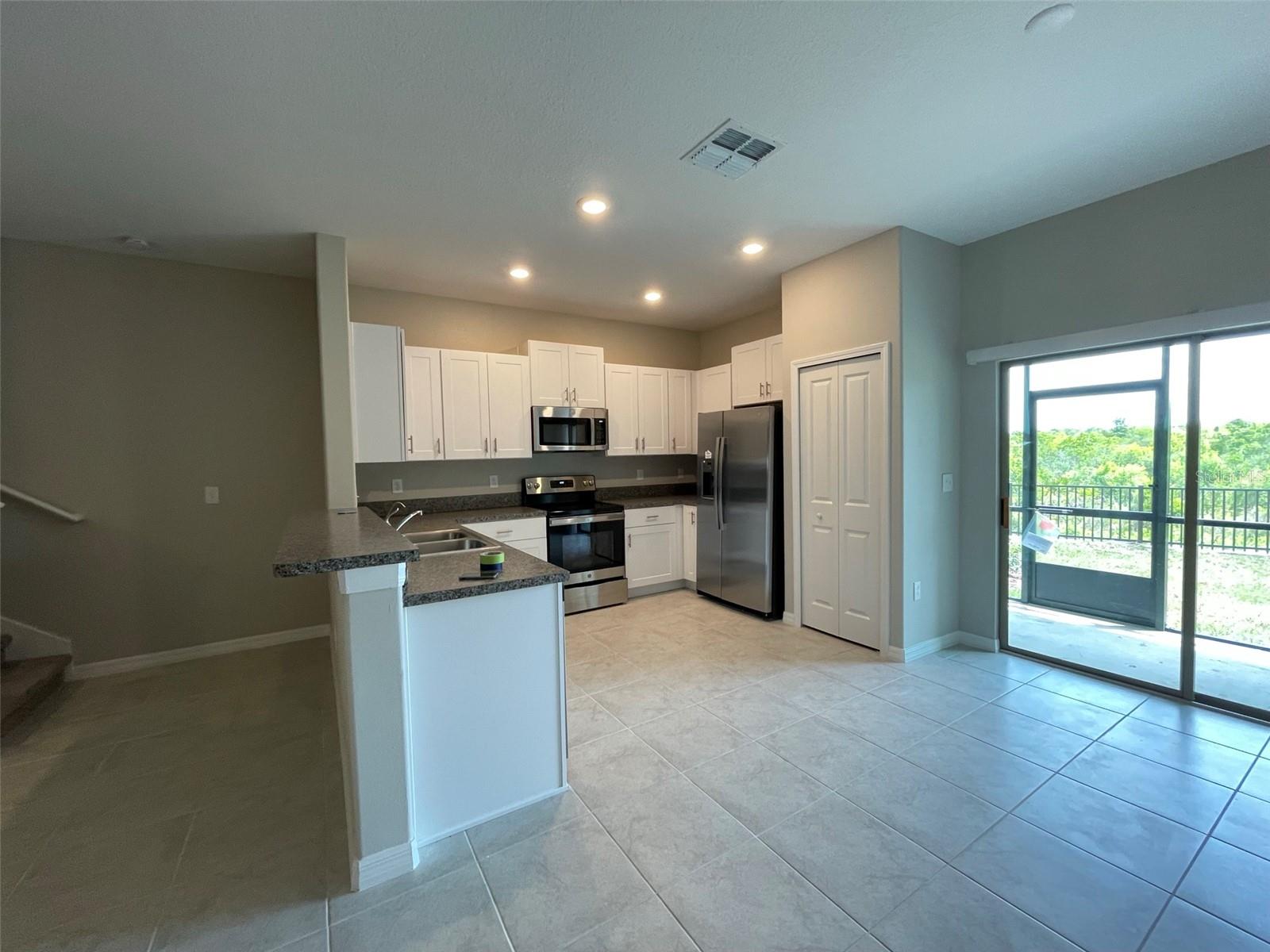 Image 5 of 29 For 3553 Bellmeade Court