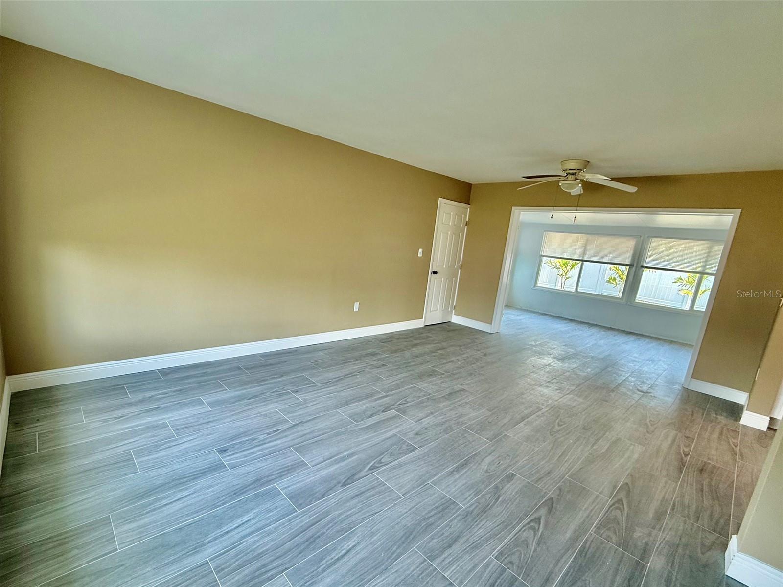 Image 11 of 58 For 440 89th Avenue