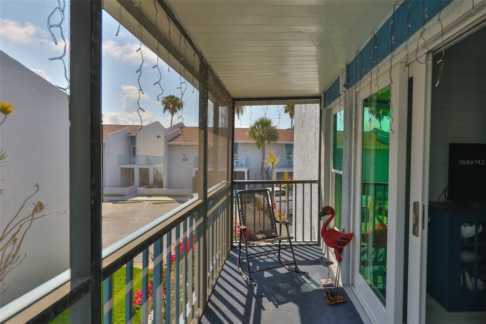 Listing photo id 28 for 230 Medallion Boulevard F