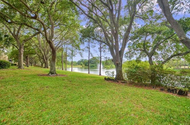 Image 18 of 20 For 2690 Coral Landings Boulevard 217