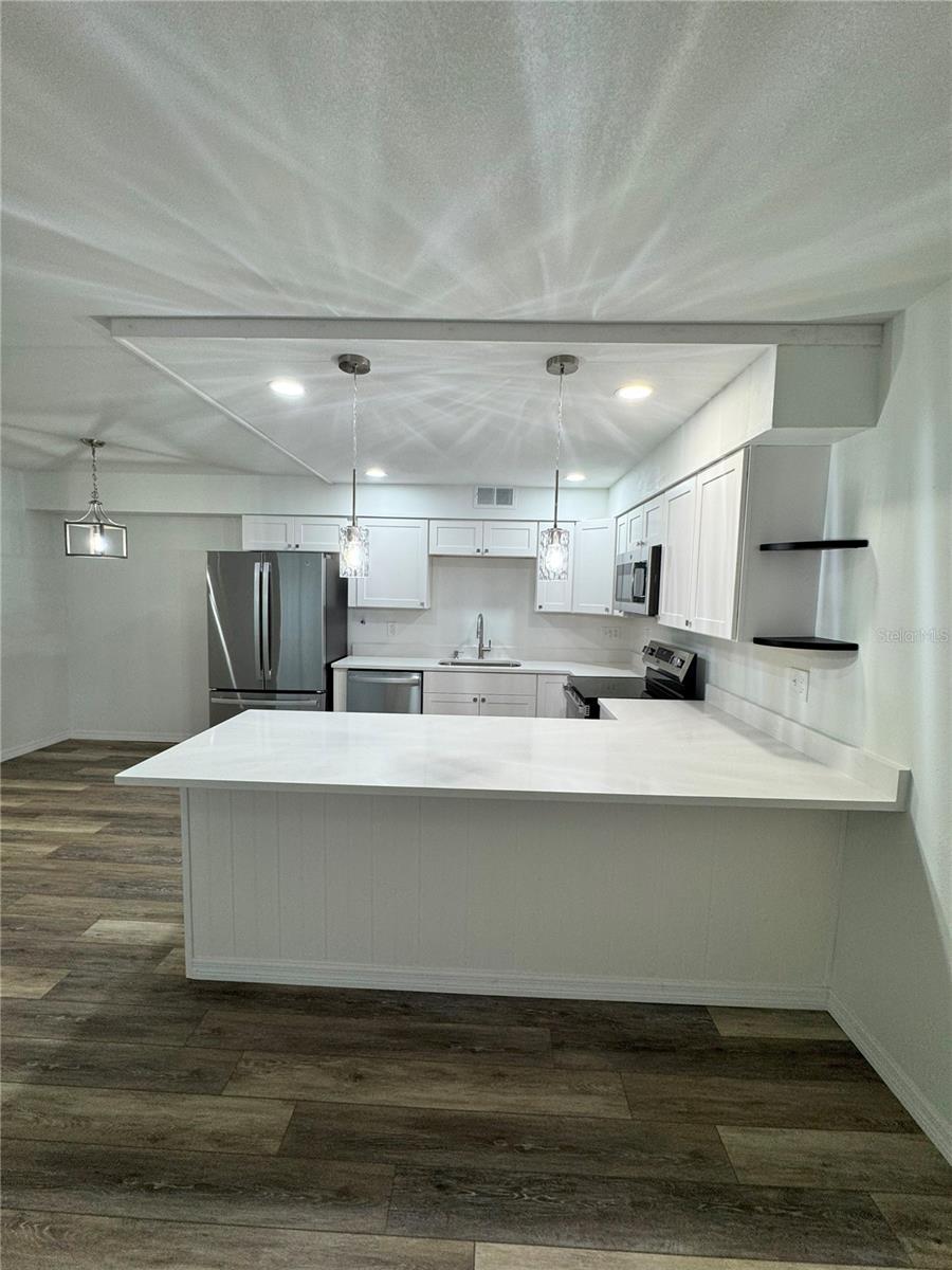 Image 6 of 20 For 2690 Coral Landings Boulevard 217