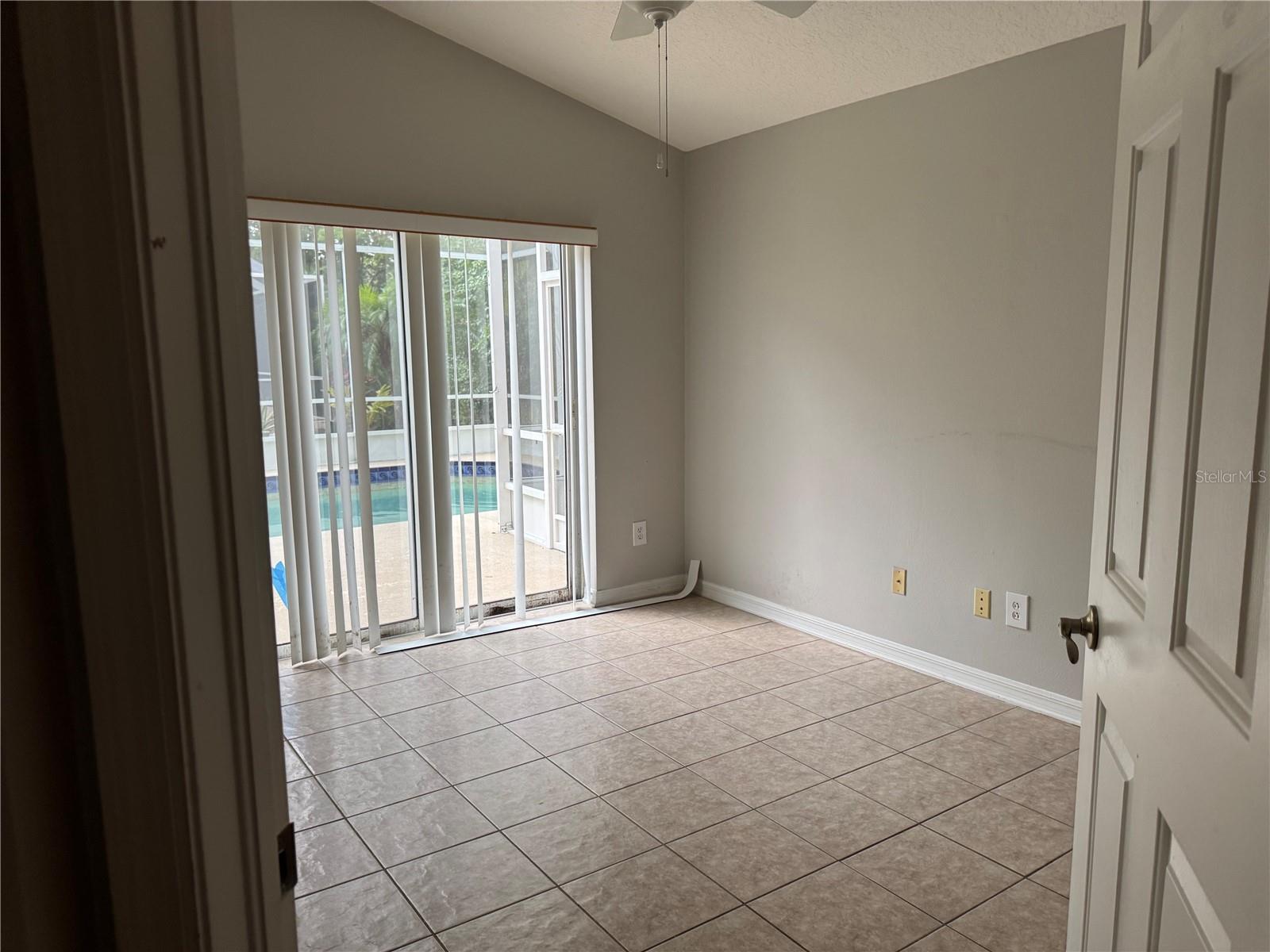 Image 3 of 9 For 10457 Canary Isle Drive