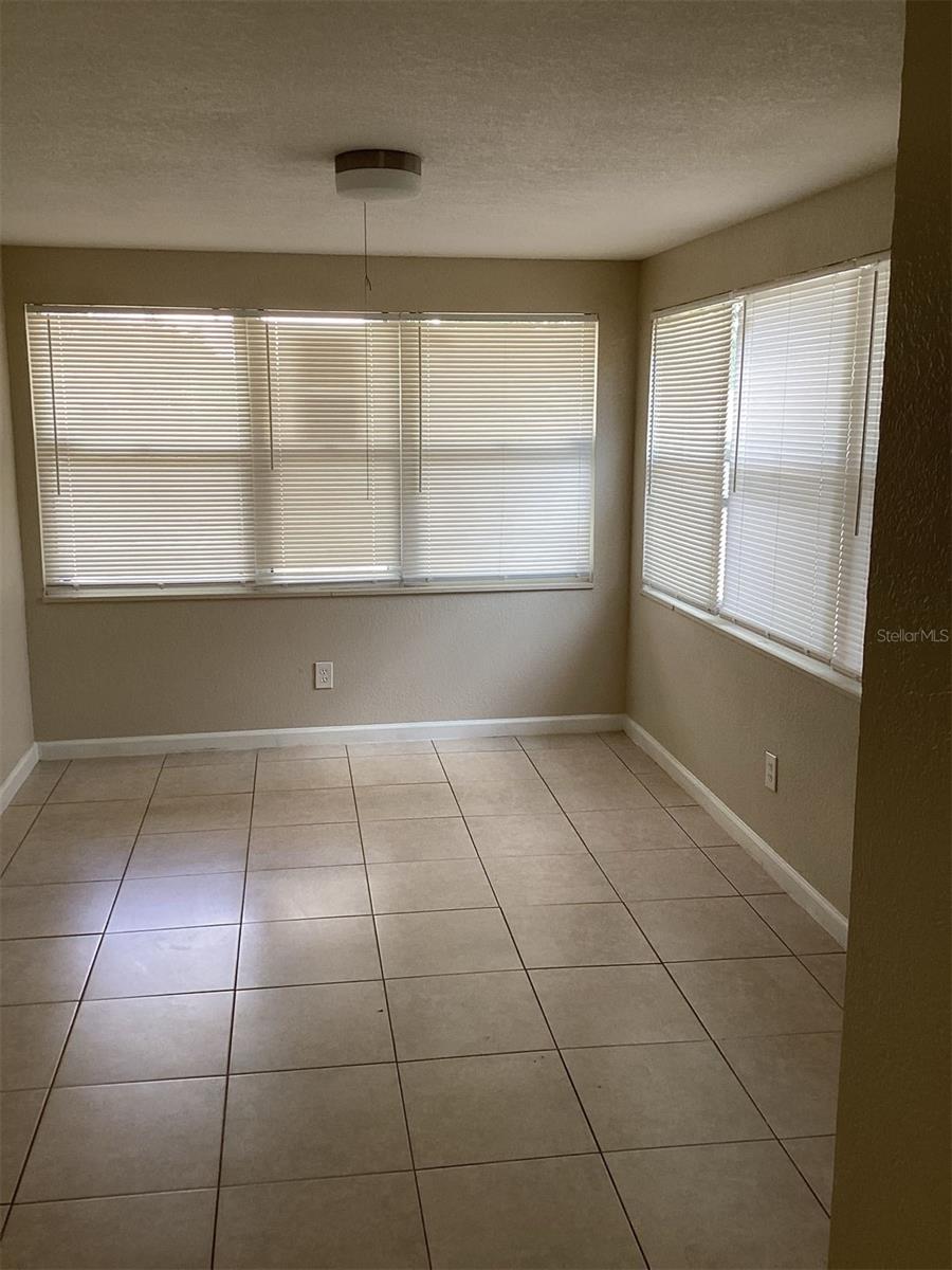 Image 2 of 6 For 710 Suwannee Avenue