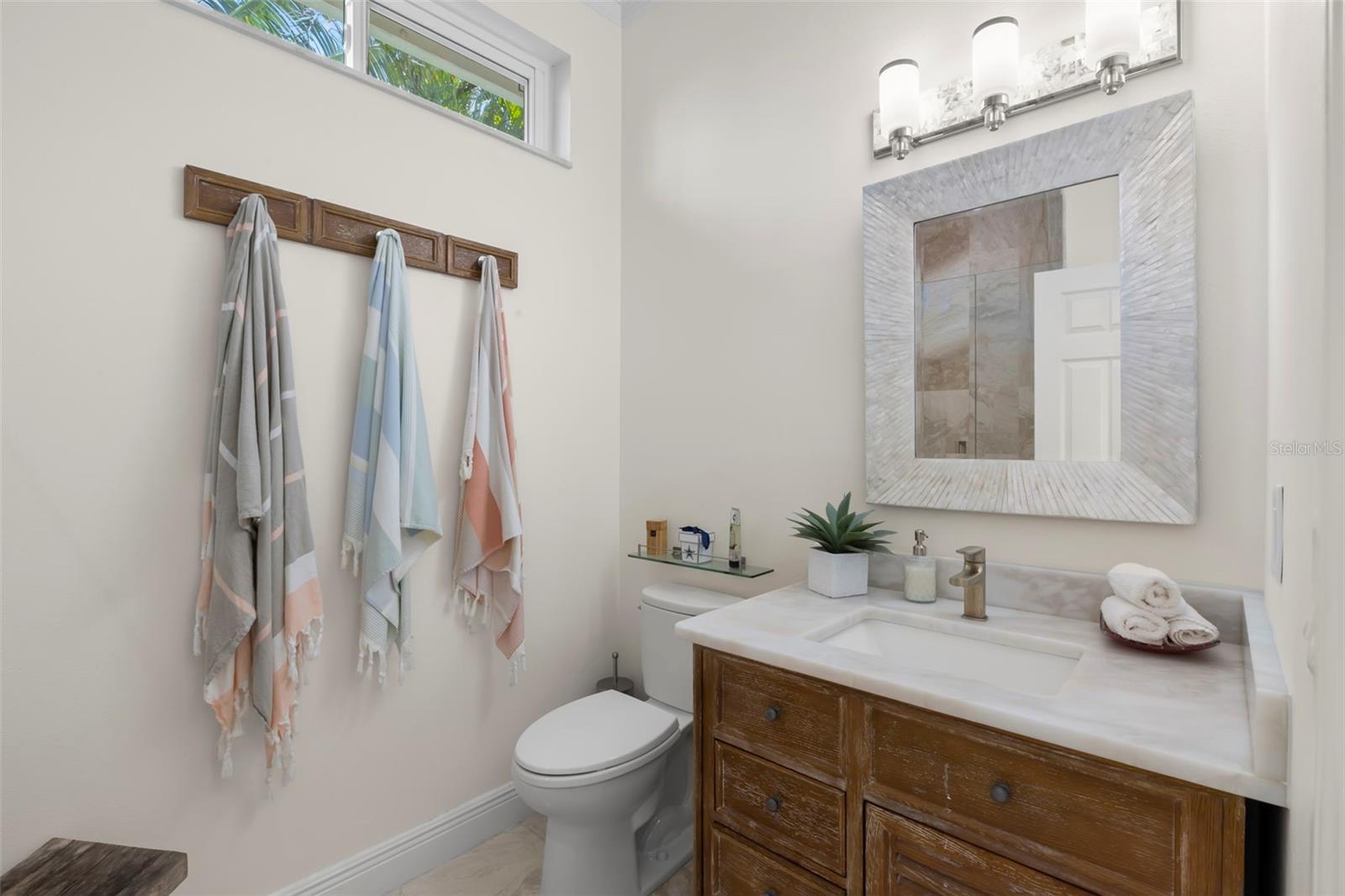Listing photo id 33 for 703 Monte Cristo Boulevard