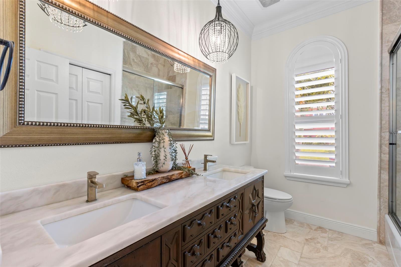 Listing photo id 36 for 703 Monte Cristo Boulevard