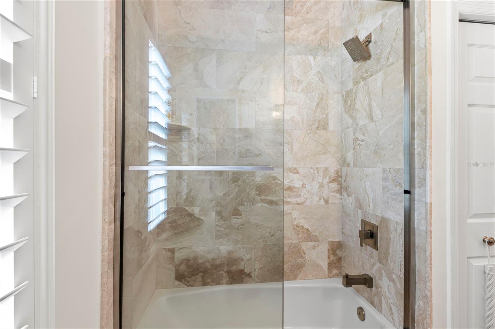 Listing photo id 37 for 703 Monte Cristo Boulevard