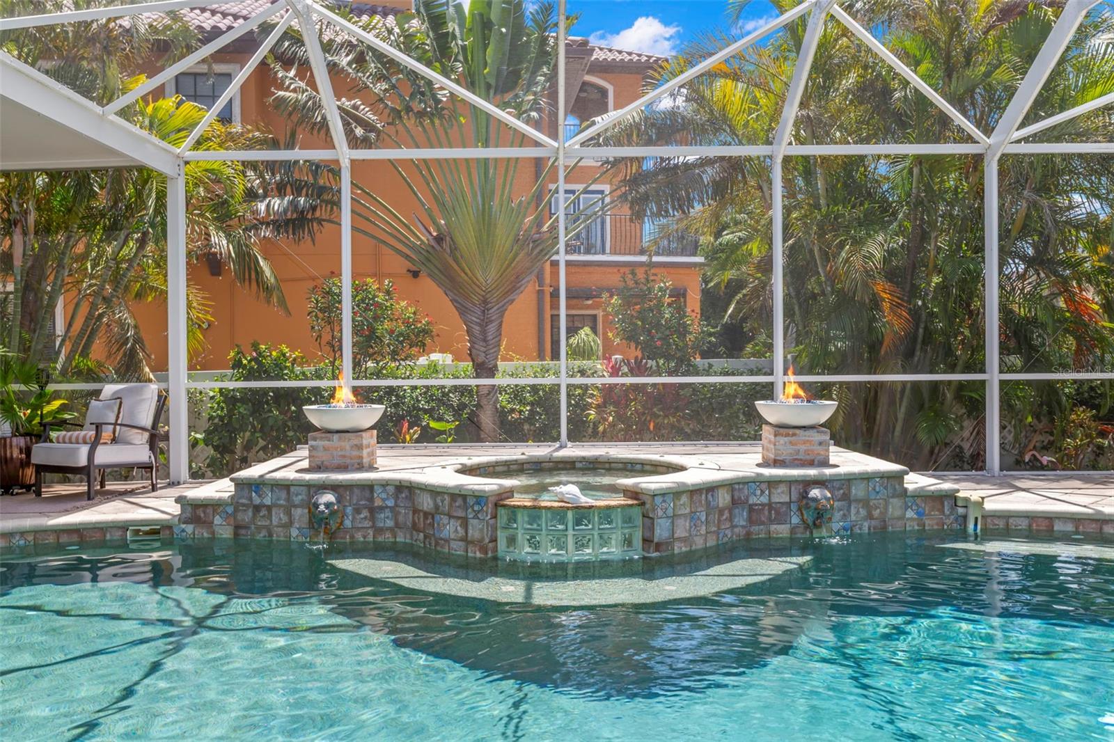 Listing photo id 54 for 703 Monte Cristo Boulevard