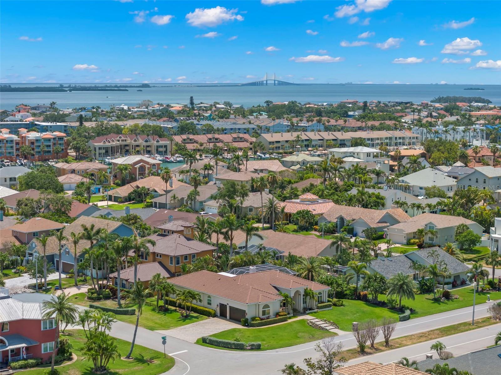Listing photo id 64 for 703 Monte Cristo Boulevard