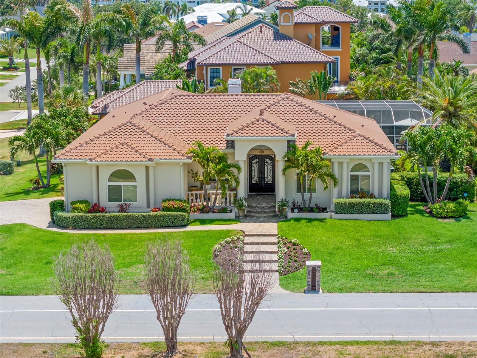 Listing photo id 67 for 703 Monte Cristo Boulevard