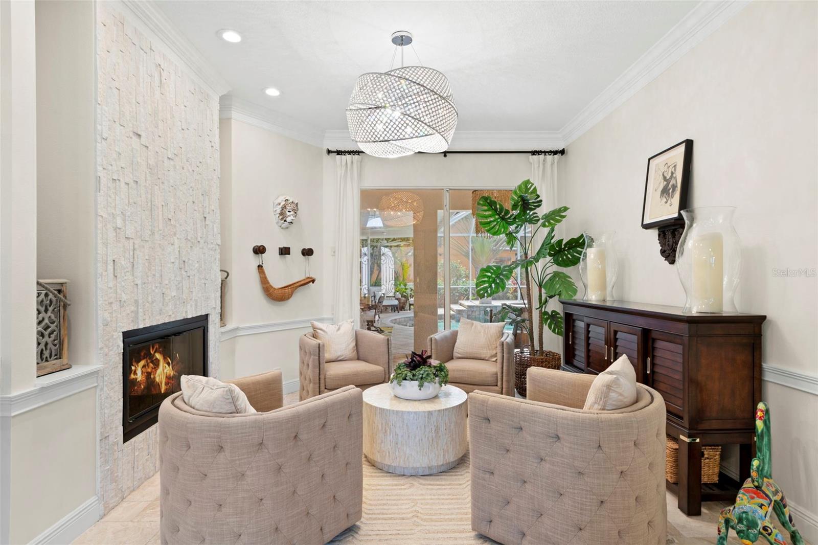 Listing photo id 7 for 703 Monte Cristo Boulevard