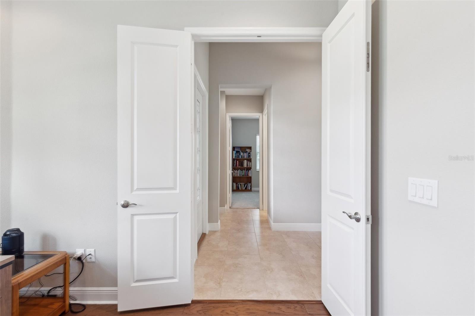Image 14 of 44 For 30764 Lindentree Drive