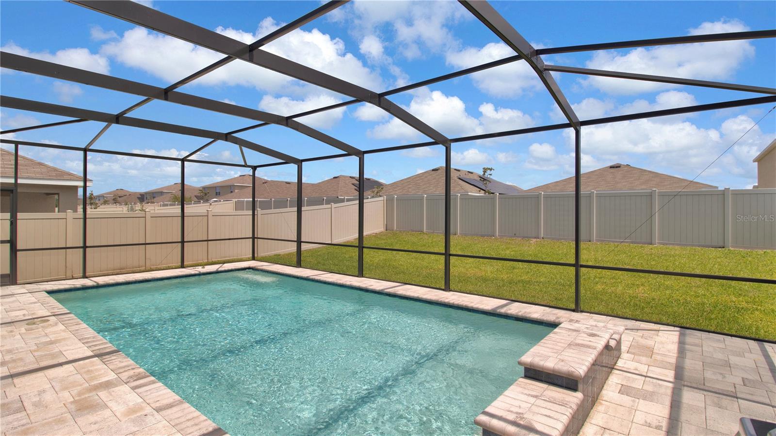 Image 4 of 34 For 16762 Carlton Pond Street