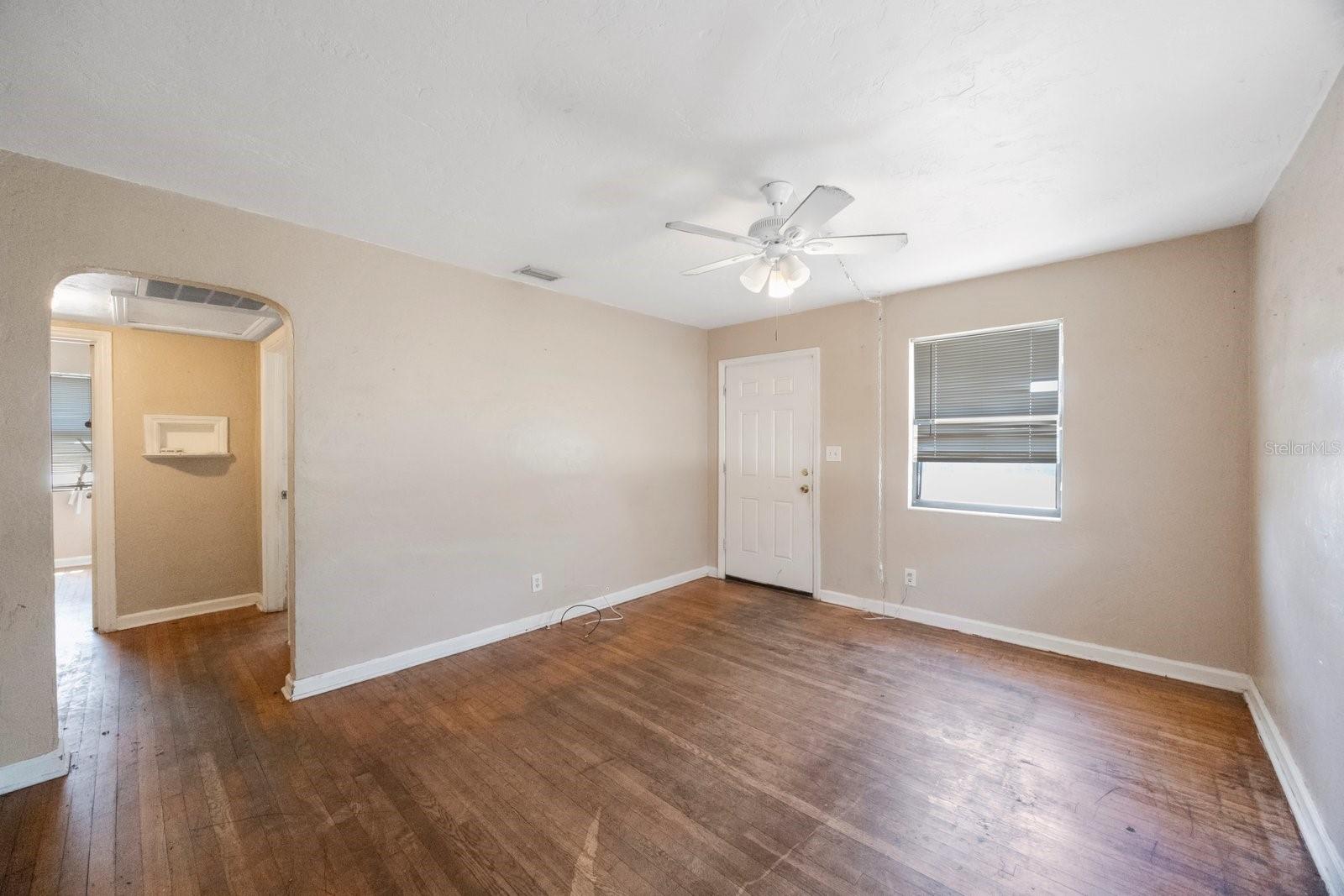 Image 18 of 32 For 513 88th Avenue N