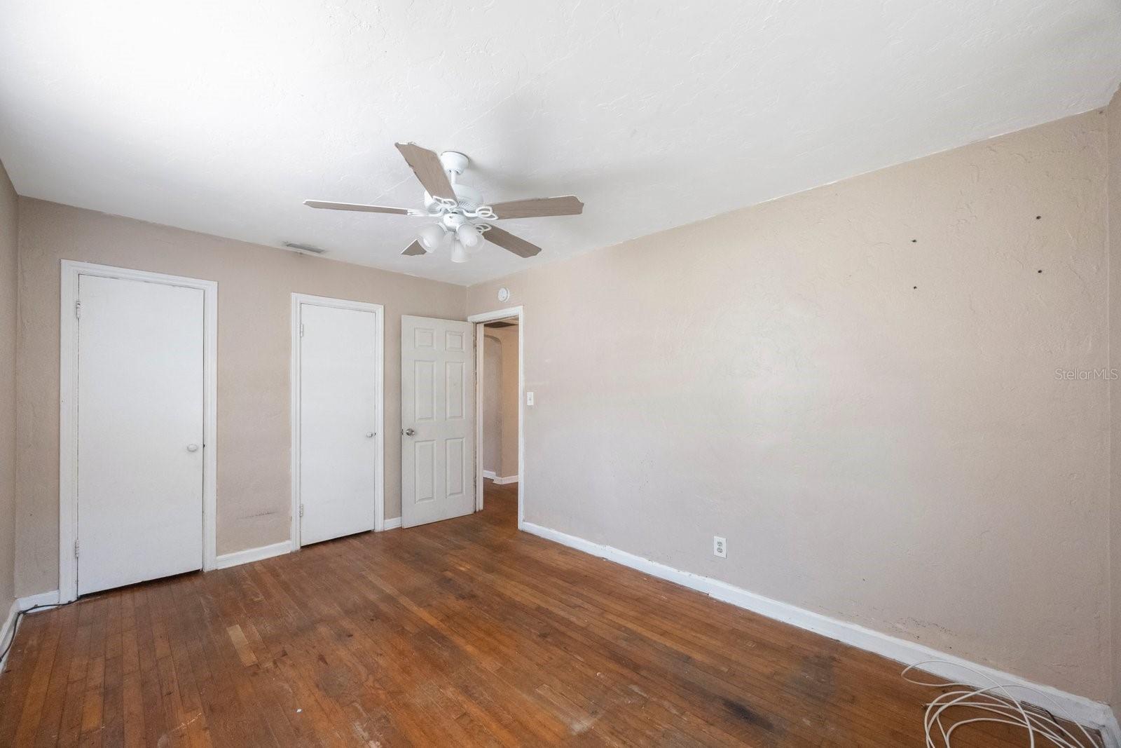 Image 7 of 32 For 513 88th Avenue N