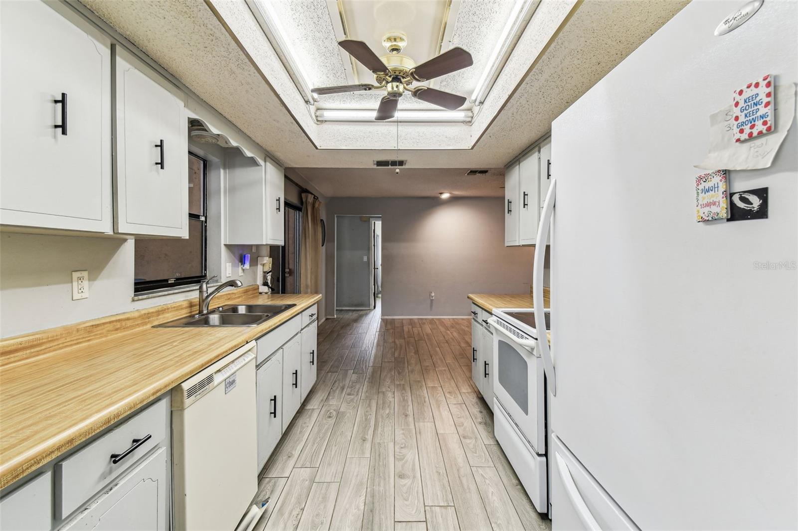 Image 12 of 40 For 2410 Covington Avenue
