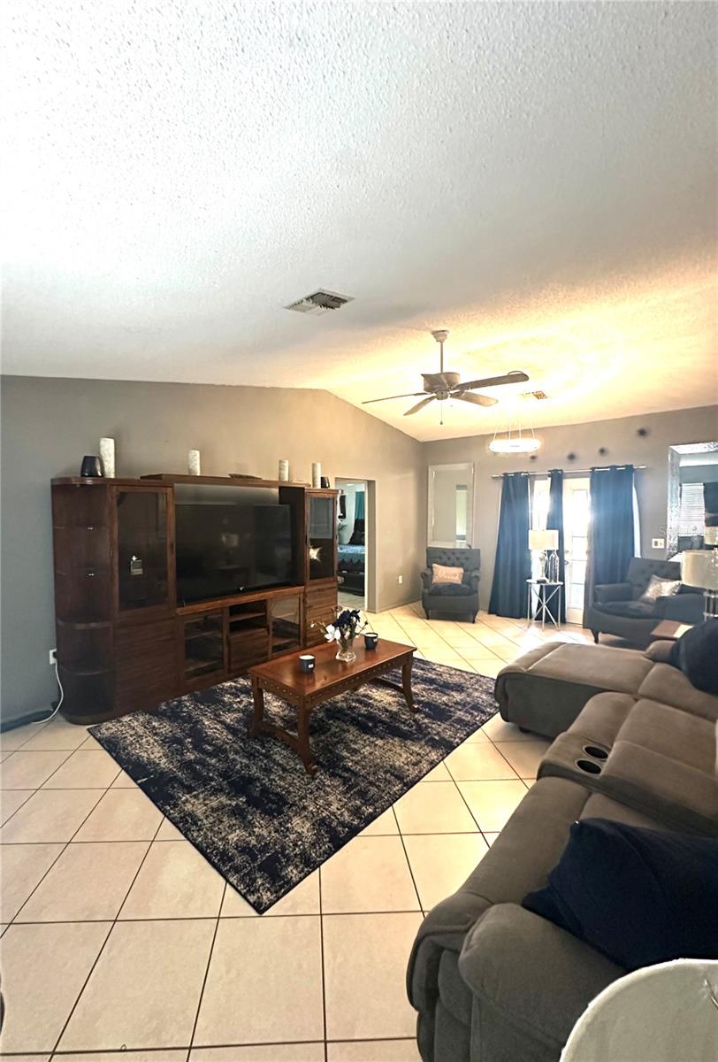 Image 8 of 25 For 13100 Serpentine Drive
