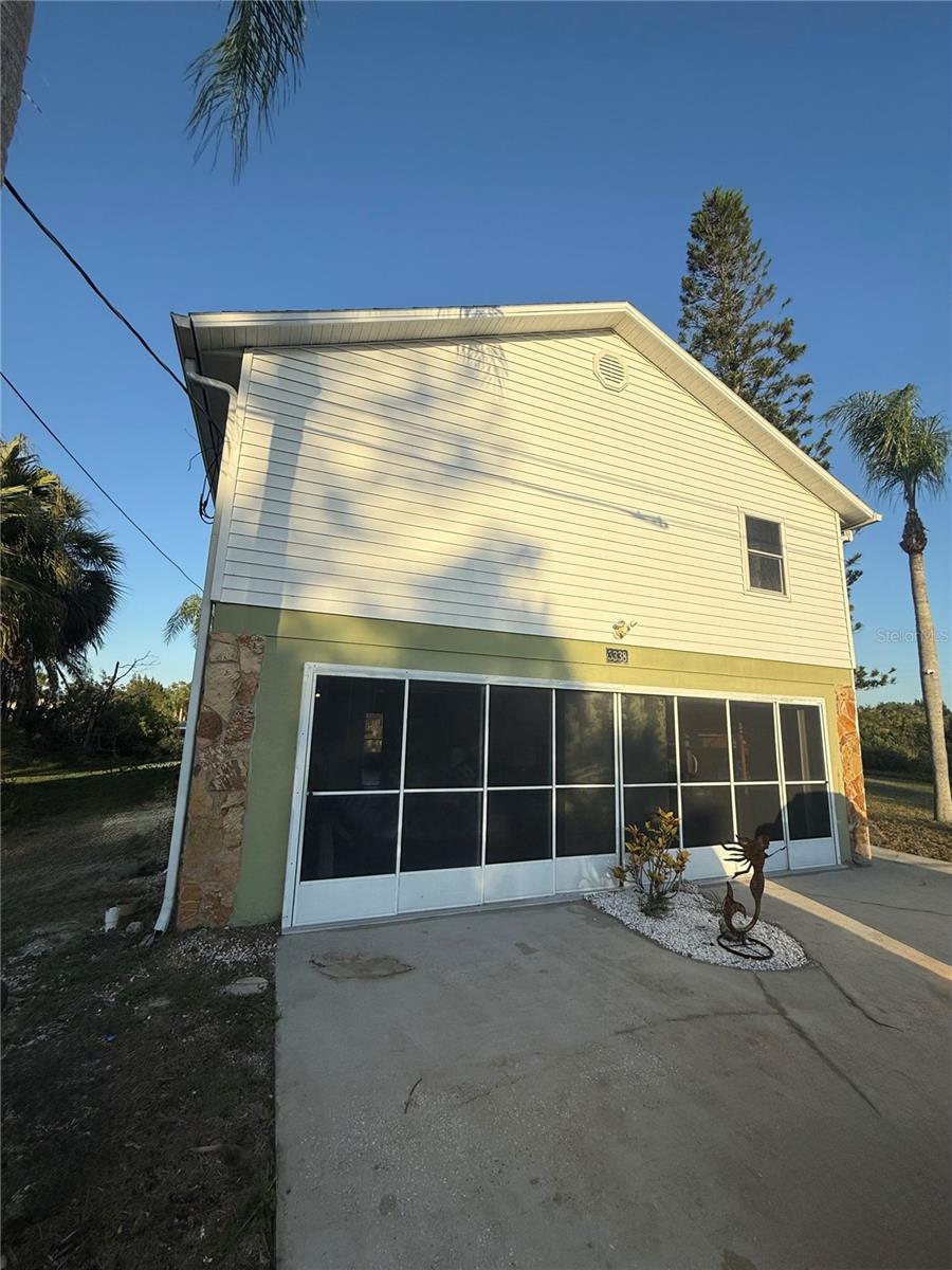 Image 2 of 69 For 3338 Fernleaf Drive
